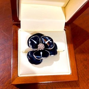 925 Sterling silver black flower ring 🖤